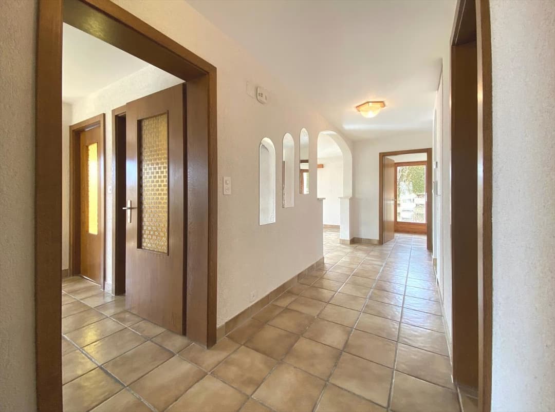 1487 – Maison – 2610CHF – 200m²