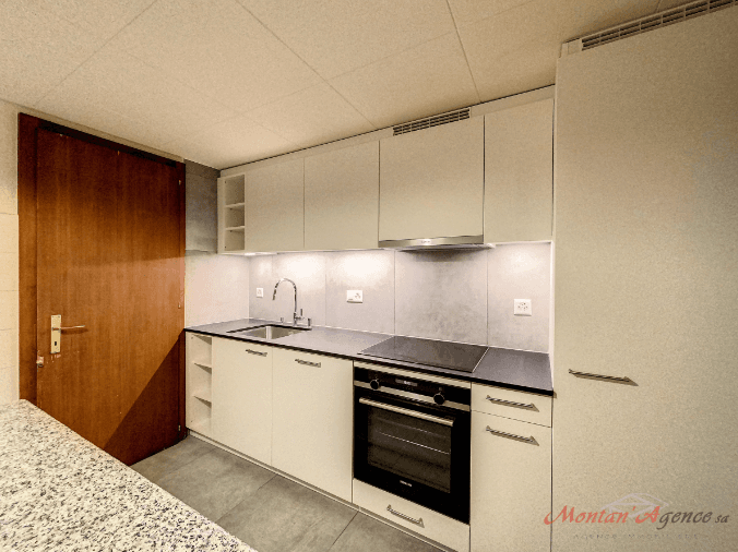 1479 – Appartement 5 pièces – 639.85 CHF – 170m²