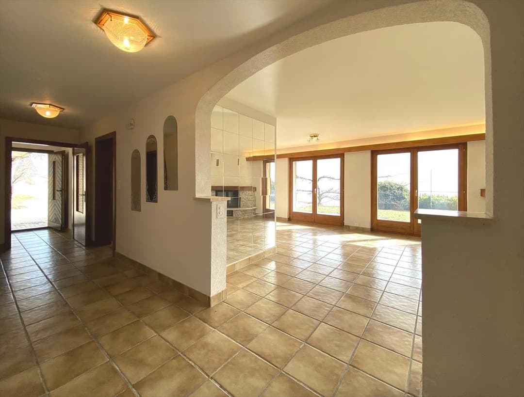 1487 – Maison – 2610CHF – 200m²