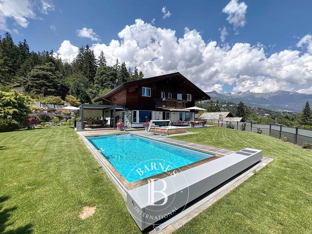 1849 – Maison 12,5 pièces – 5900000CHF – 380m²