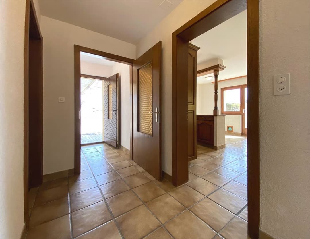 1487 – Maison – 2610CHF – 200m²