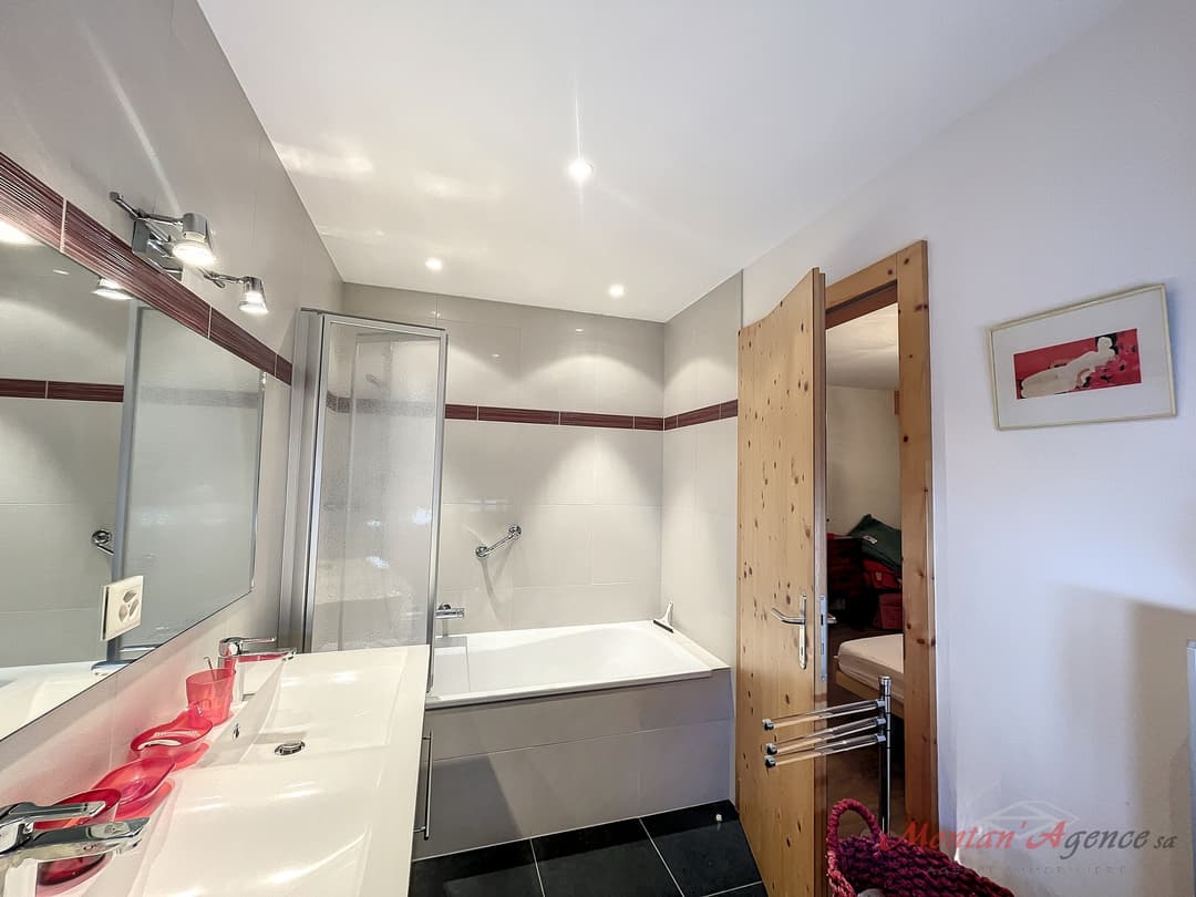 1530 – Appartement 4 pièces – 1844.30CHF – 100m²