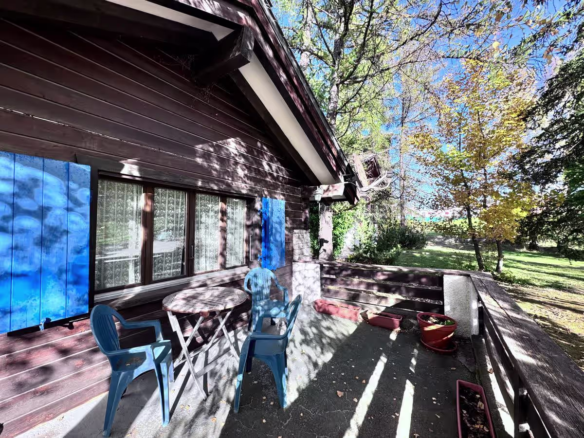 1805 – Maison – 8.5pièces – 270 m²