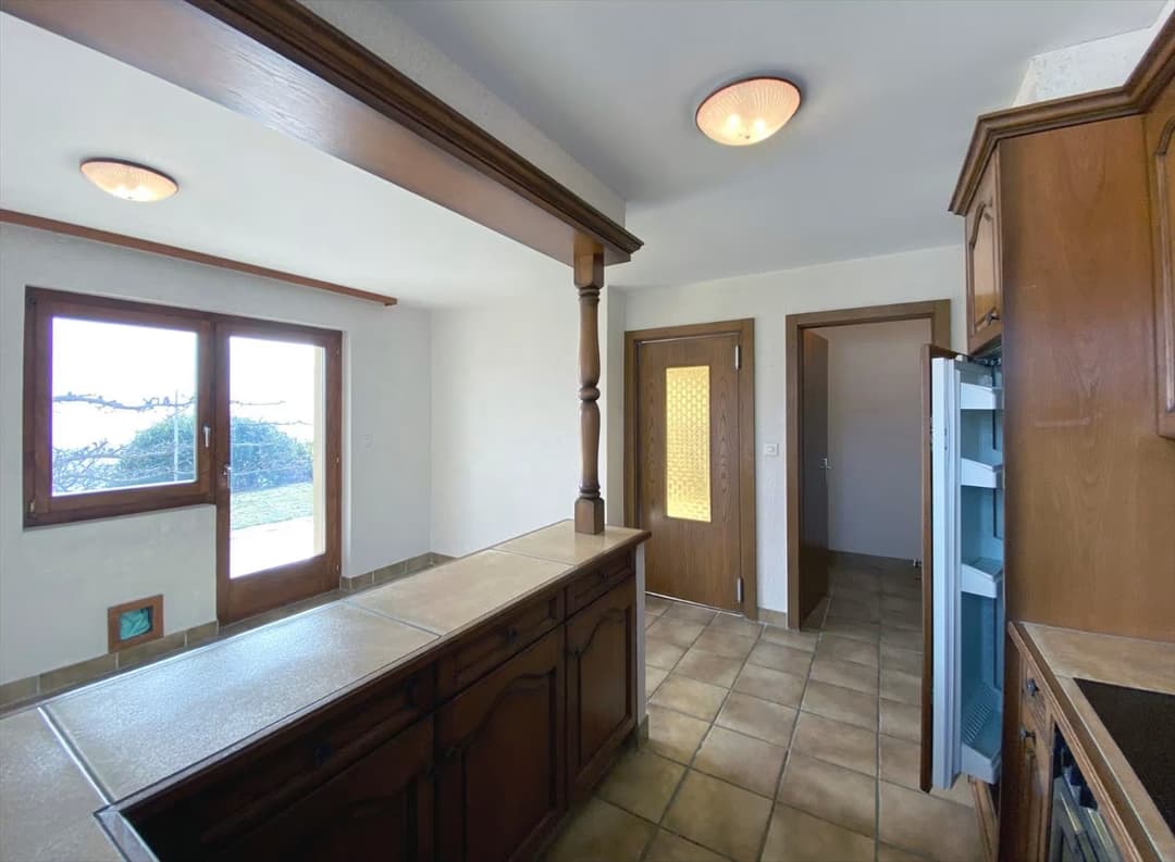 1487 – Maison – 2610CHF – 200m²