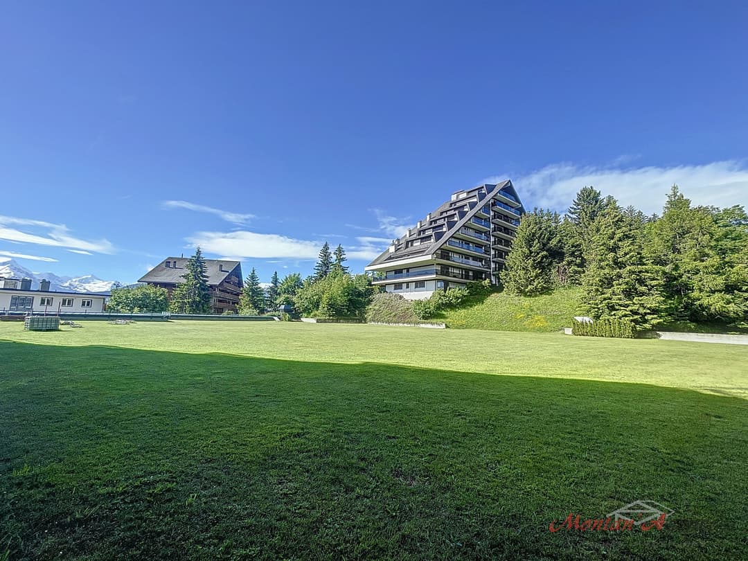 1537 – Appartement – 3pièces – 1980.45CHF – 88 m²