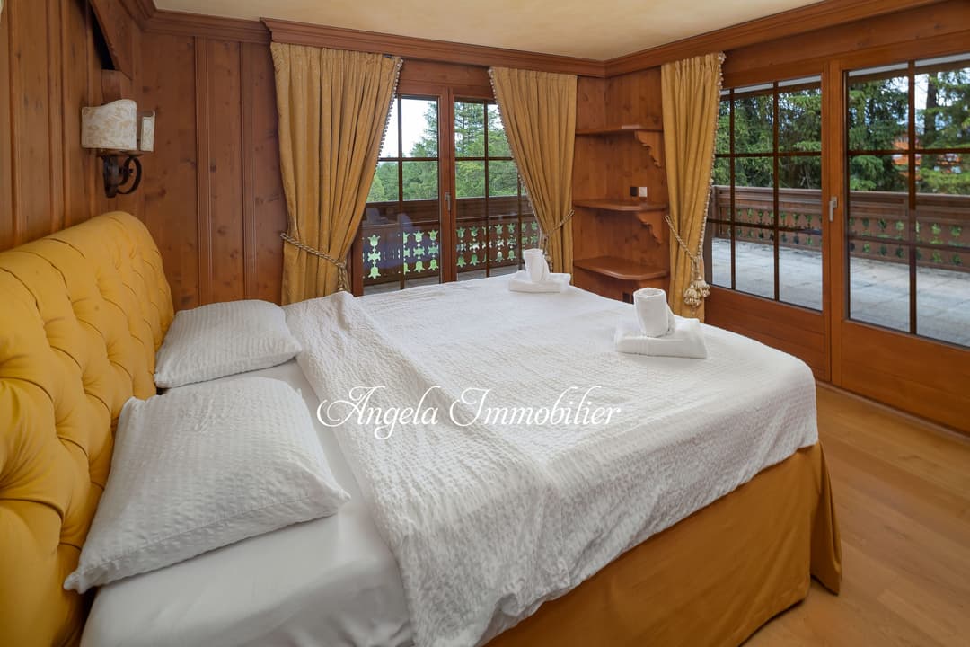 1621 – Appartement – 205m²