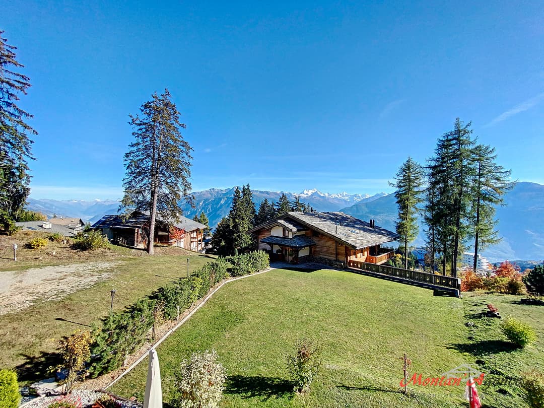 1562 – Appartement – 4pièces – 2183.55CHF – 110 m²