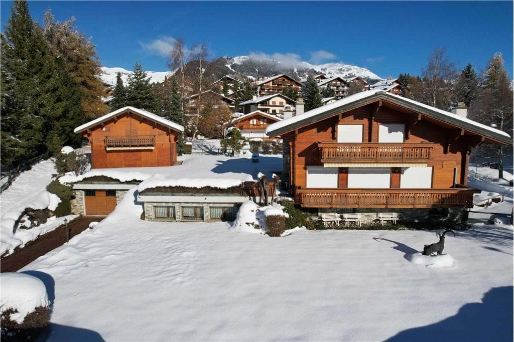 1908 – Maison 15 pièces – 6900000 CHF – 420m²