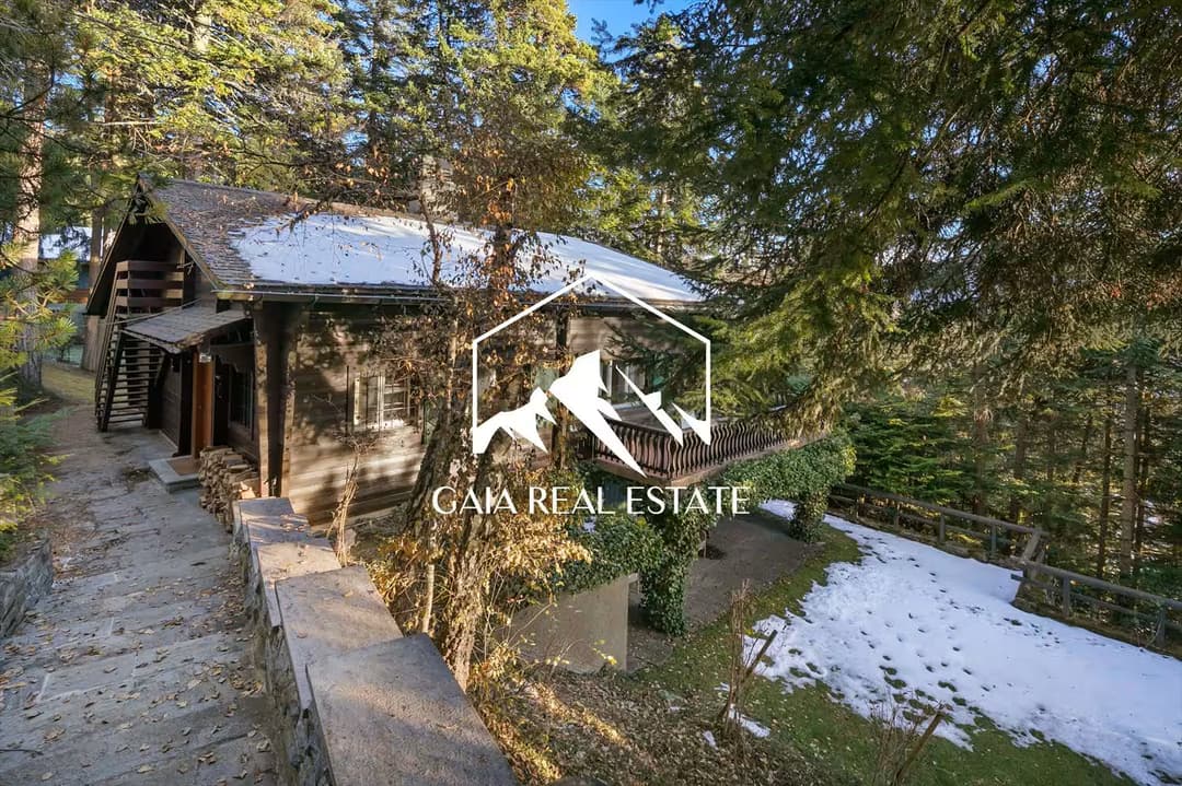 1631 – Maison 7 pièces – 145m²