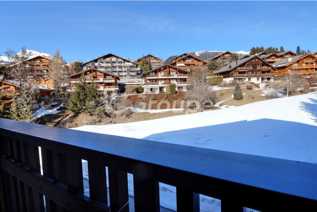 1586 – Appartement – 1 pièce – 1300 CHF – 32 m²