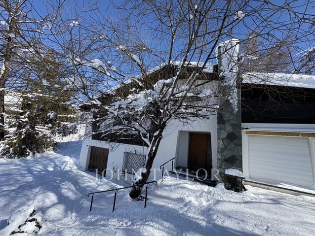 1924 – Maison 5 pièces – 1990000CHF – 200m²