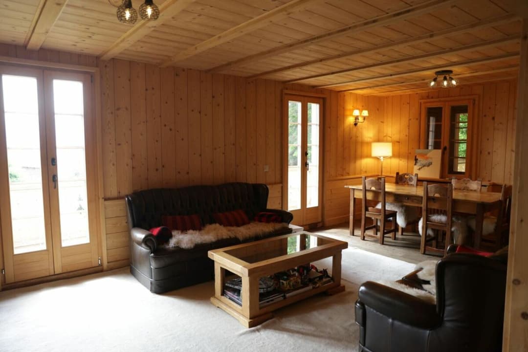 1560 – Maison – 4.5pièces – 4300CHF – 180m²