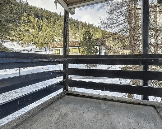 1650 – Appartement 2.5 pièces – 900CHF