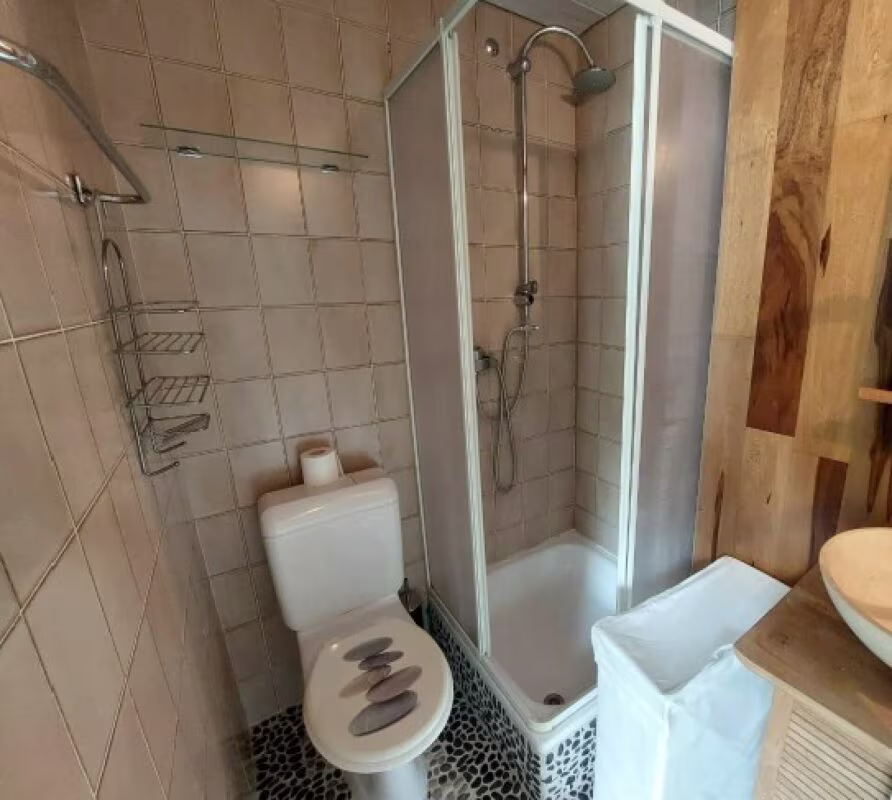 1581 – Appartement – 1pièce – 650CHF – 17 m²