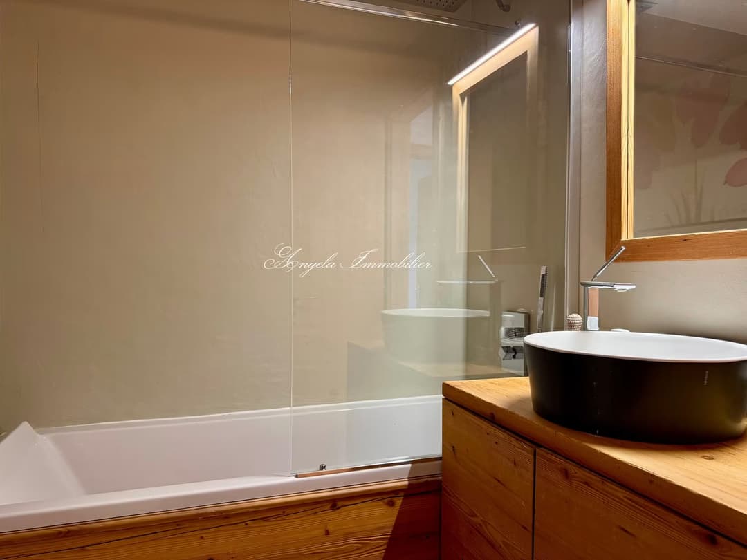 1969 – Appartement – 3pièces- 1375000CHF – 85 m²