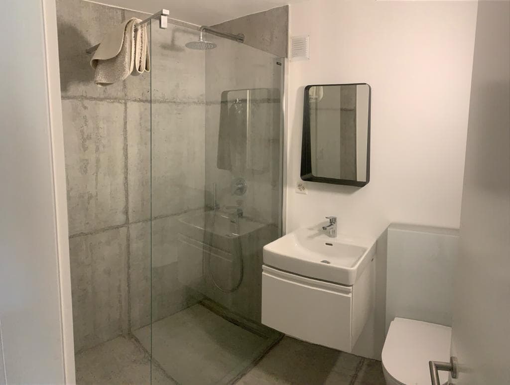 1592 – Appartement – 1.5pièce – 1200CHF – 28m²