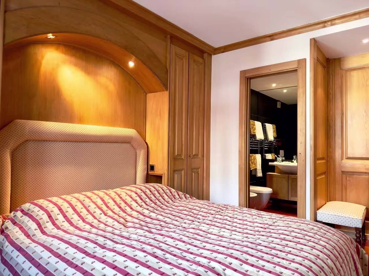 1577 – Appartement 4 pièces – 2100 CHF – 60 m²