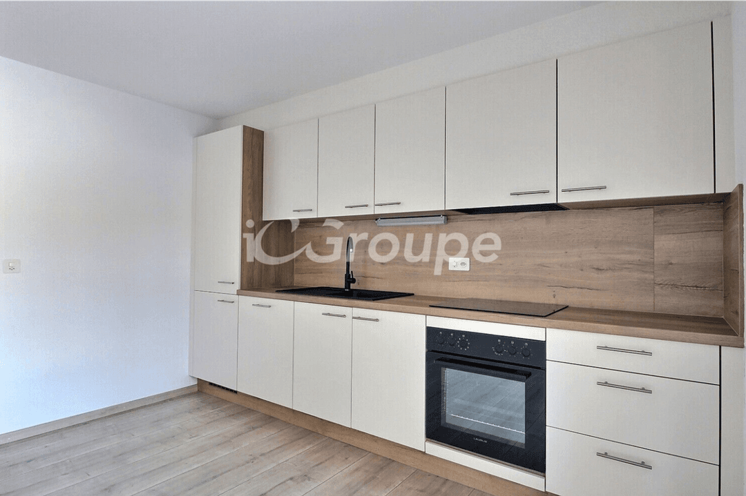 1586 – Appartement – 1 pièce – 1300 CHF – 32 m²