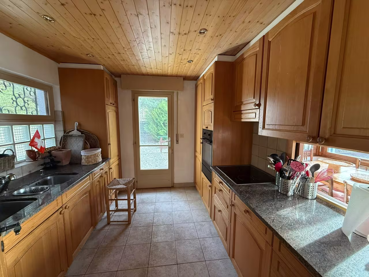 1966 – Maison – 1300000CHF – 225 m²