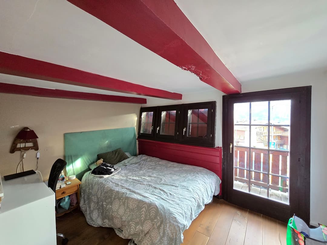 1974 – Appartement 4.5 pièces – 600000 CHF – 156 m²