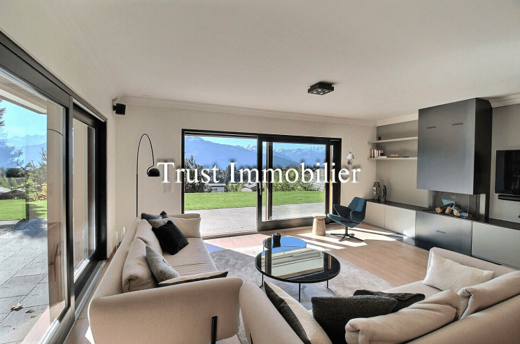 1690 – Appartement 5,5 pièces – 9500CHF – 130m²