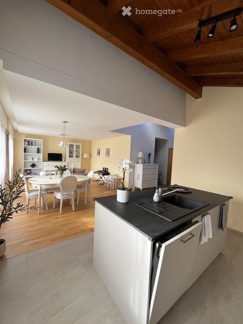 1664 – Appartement – 3pièces – 1600CHF – 85 m²