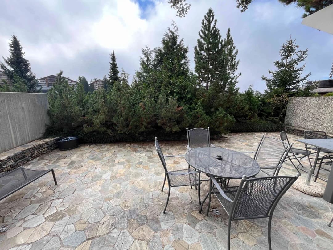 1657 – Appartement 3.5 pièces – 3200 CHF – 90 m²