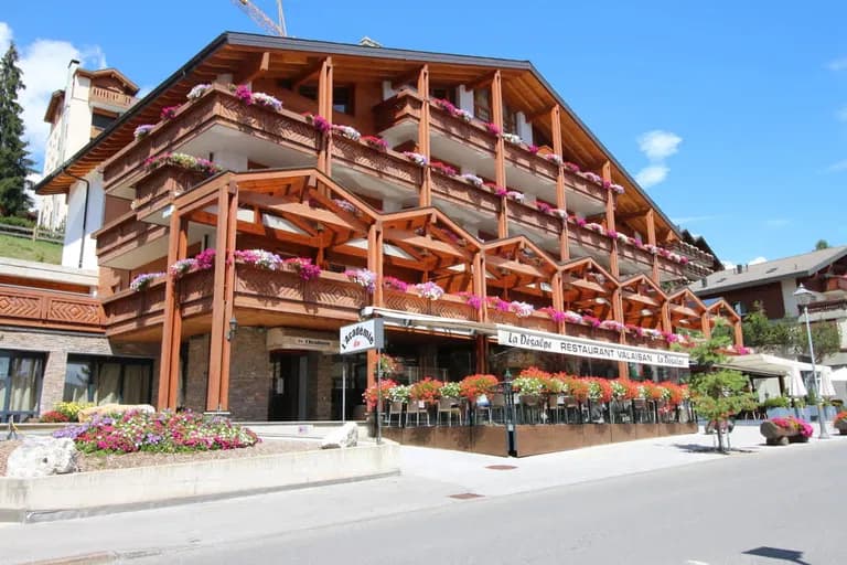 1684 – Commerce – 13800CHF – 258 m²