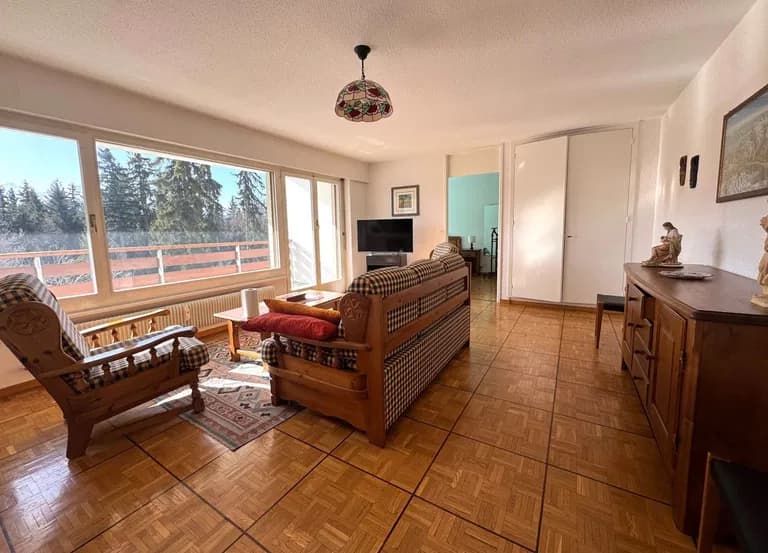 1701 – Appartement 2.5 pièces – 1700 CHF – 70 m²