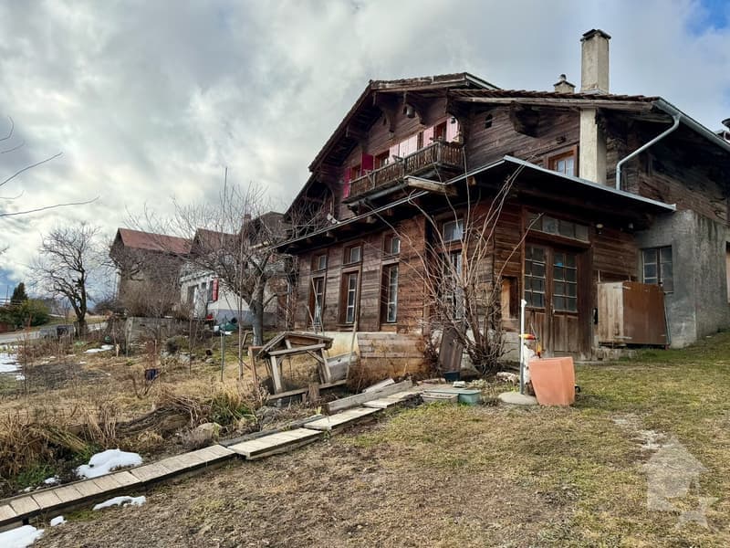 2073 – Maison – 300000 CHF – 120 m²