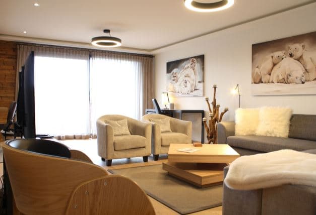 1712 – Appartement 4 pièces – 3150CHF – 110m²