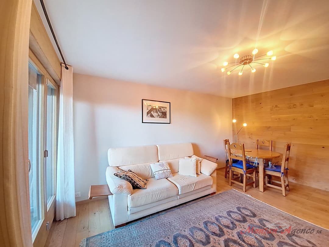 1718 – Appartement 3,5 pièces – 1198.40CHF