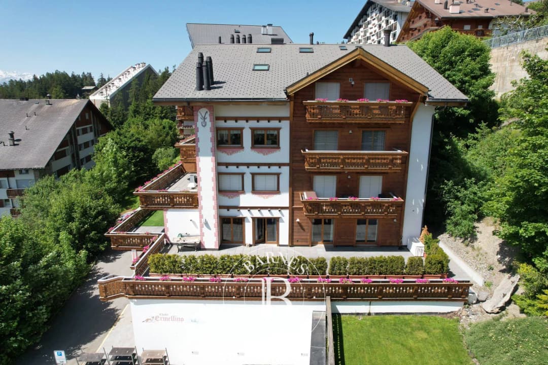 2013 – Appartement 4.5 pièces – 2590000 CHF – 160 m²