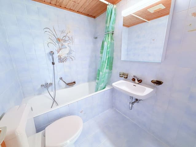 1680 – Appartement 2.5 pièces – 1300 CHF – 42 m²