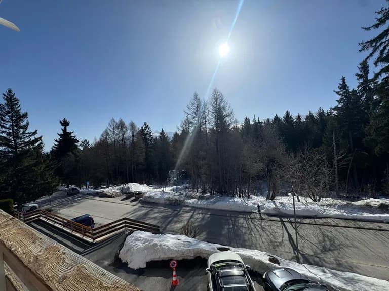 1701 – Appartement 2.5 pièces – 1700 CHF – 70 m²