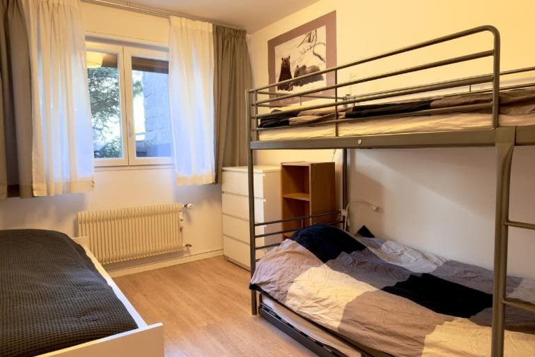 1711 – Appartement 4 pièces – 2450CHF – 114m²