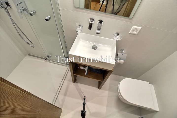 1976 – Appartement 3.5 pièces – 3400 CHF – 80 m²