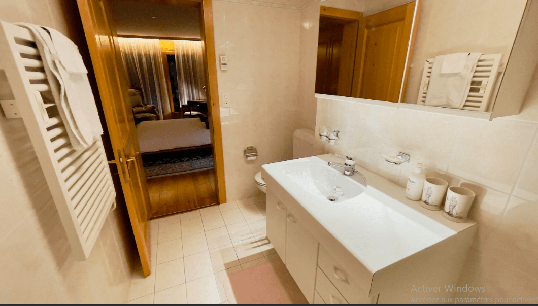 1722 – Appartement 2.5 pièces – 1400 CHF