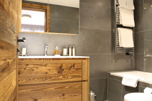 1712 – Appartement 4 pièces – 3150CHF – 110m²