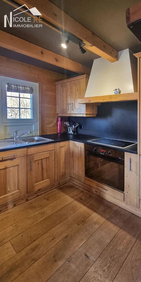 1737 – Maison 4.5 pièces – 120 m²