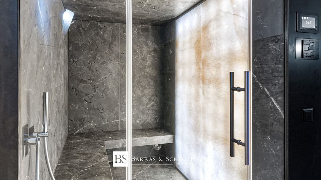 2088 – Maison 10 pièces – 550m²