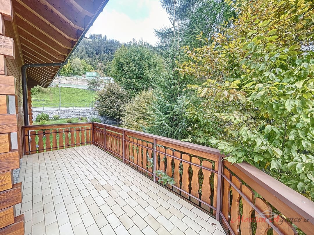 1693 – Appartement 3 pièces – 1’221.60CHF – 100m²