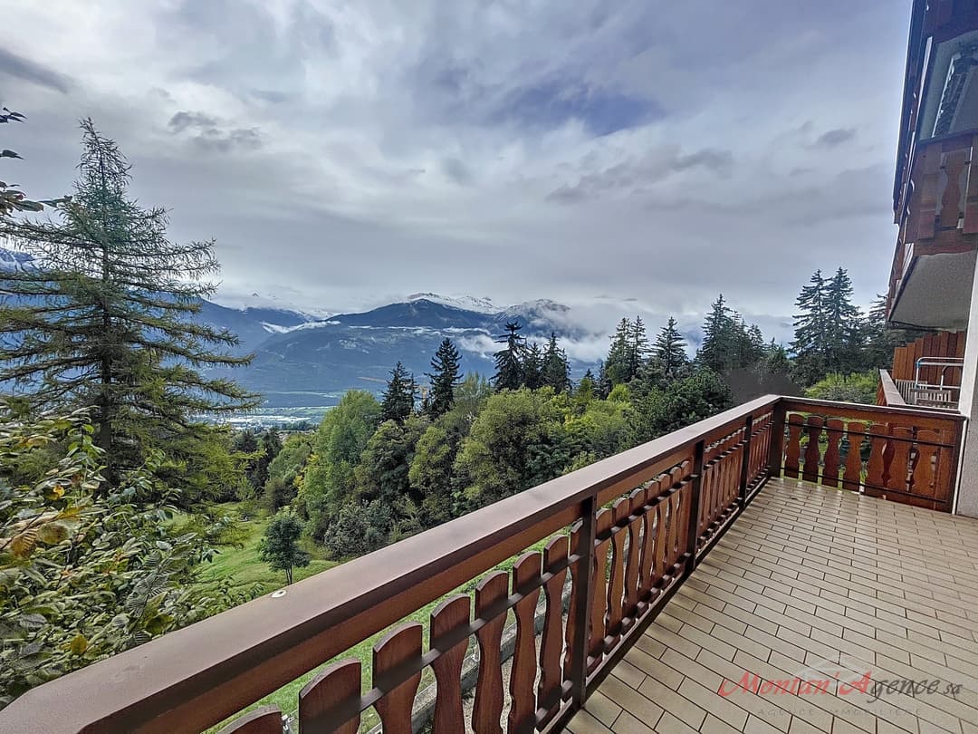 1693 – Appartement 3 pièces – 1’221.60CHF – 100m²