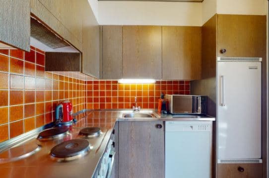 1740 – Appartement – 130 CHF