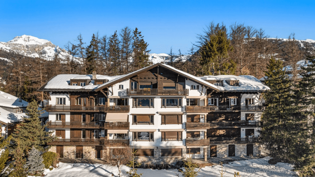 2050 – Appartement 6 pièces – 181 m²