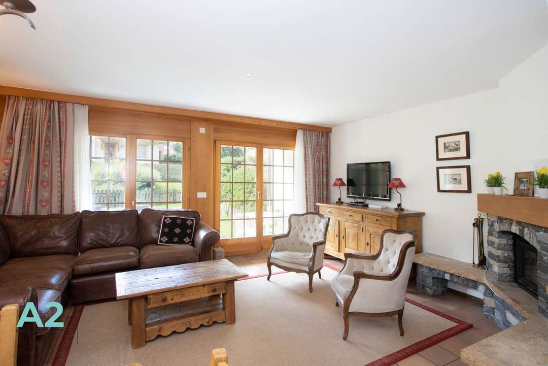 1659 – Maison 6.5 pièces – 2500 CHF