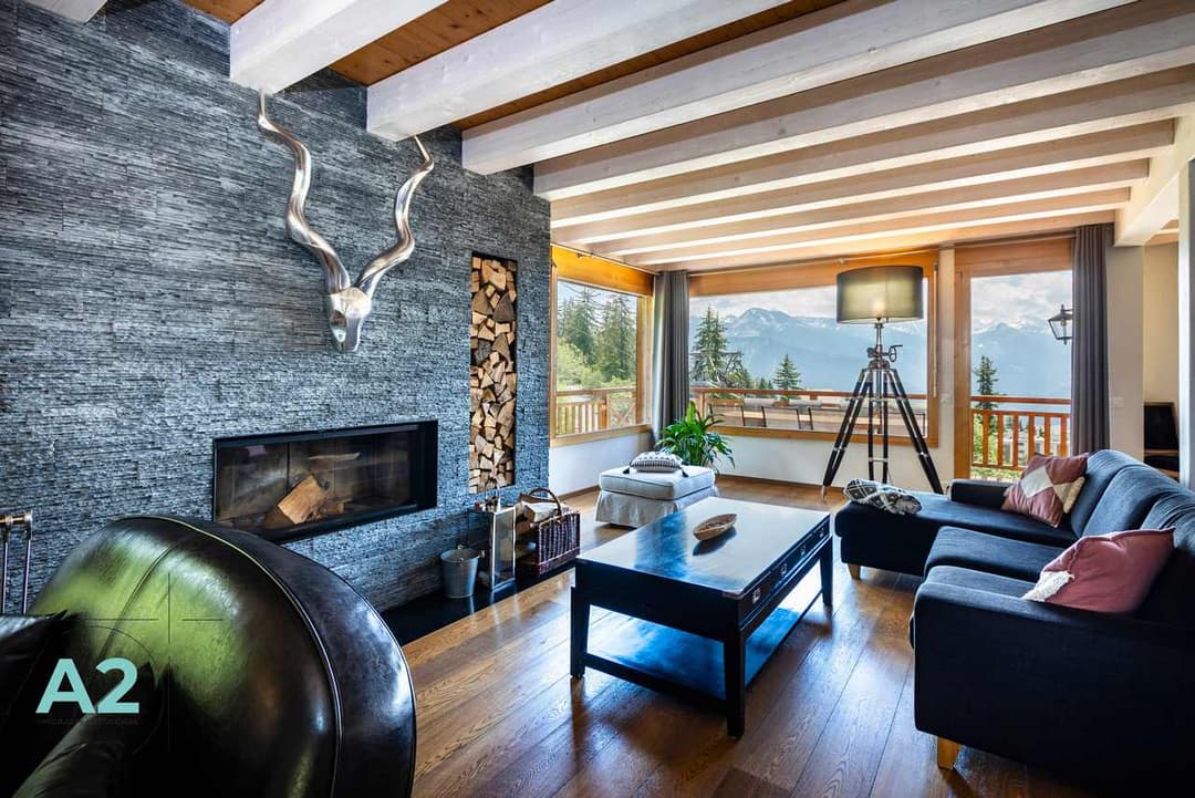 1651 – Maison 5.5 pièces – 242 m²