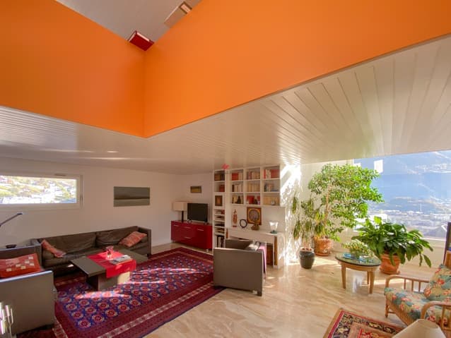 2014 – Appartement 7 pièces – 323 m²