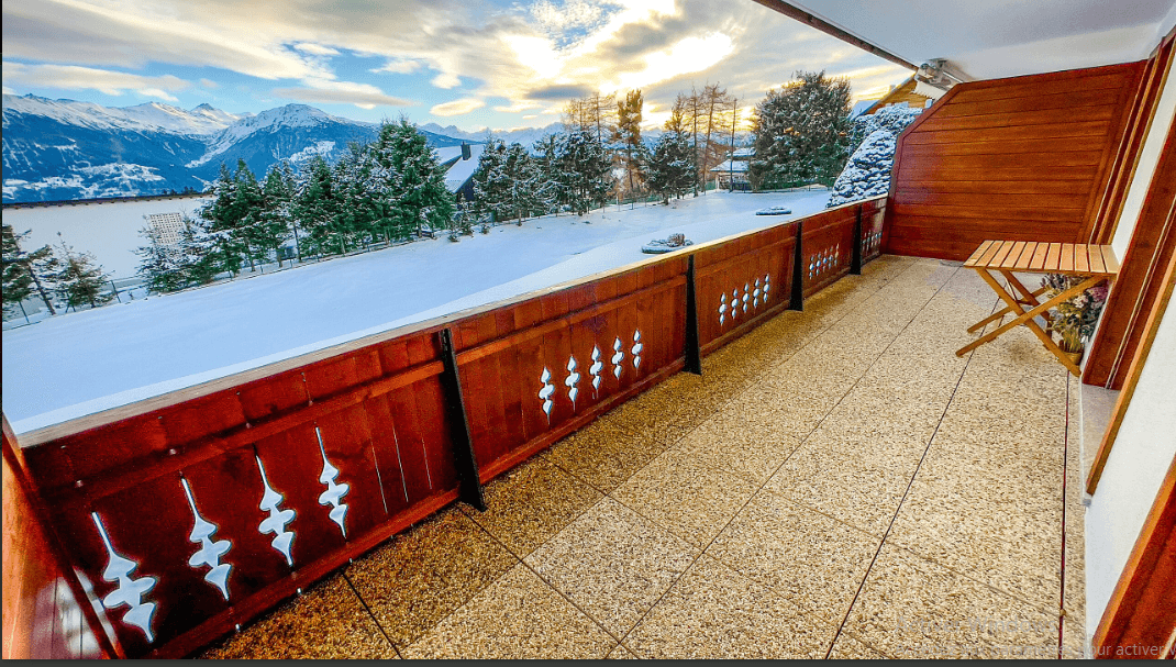 1722 – Appartement 2.5 pièces – 1400 CHF