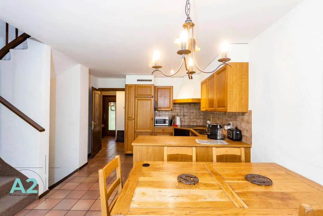 1659 – Maison 6.5 pièces – 2500 CHF